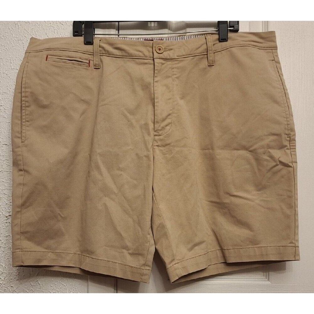 UNTUCKit Shorts Mens 40 Waist Tan Khaki Cotton Flat Front 9 Inseam Chinos Pants